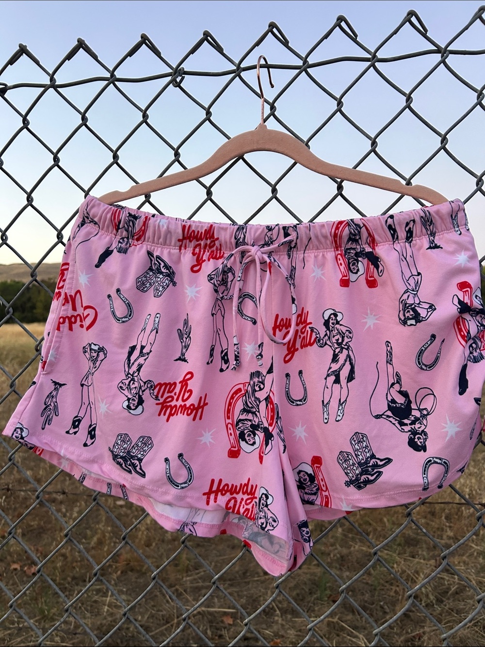 Women's Pink Vintage Cowgirl Theme Printed Short Pajama Set - Picture 5 of 12
